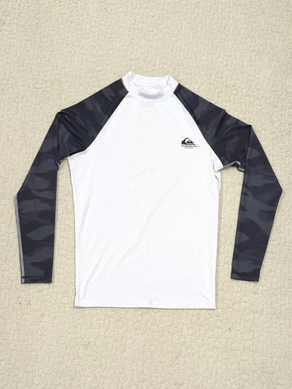 Men's Quiksilver Hawaii Long Sleeve Rash Guard Size Medium